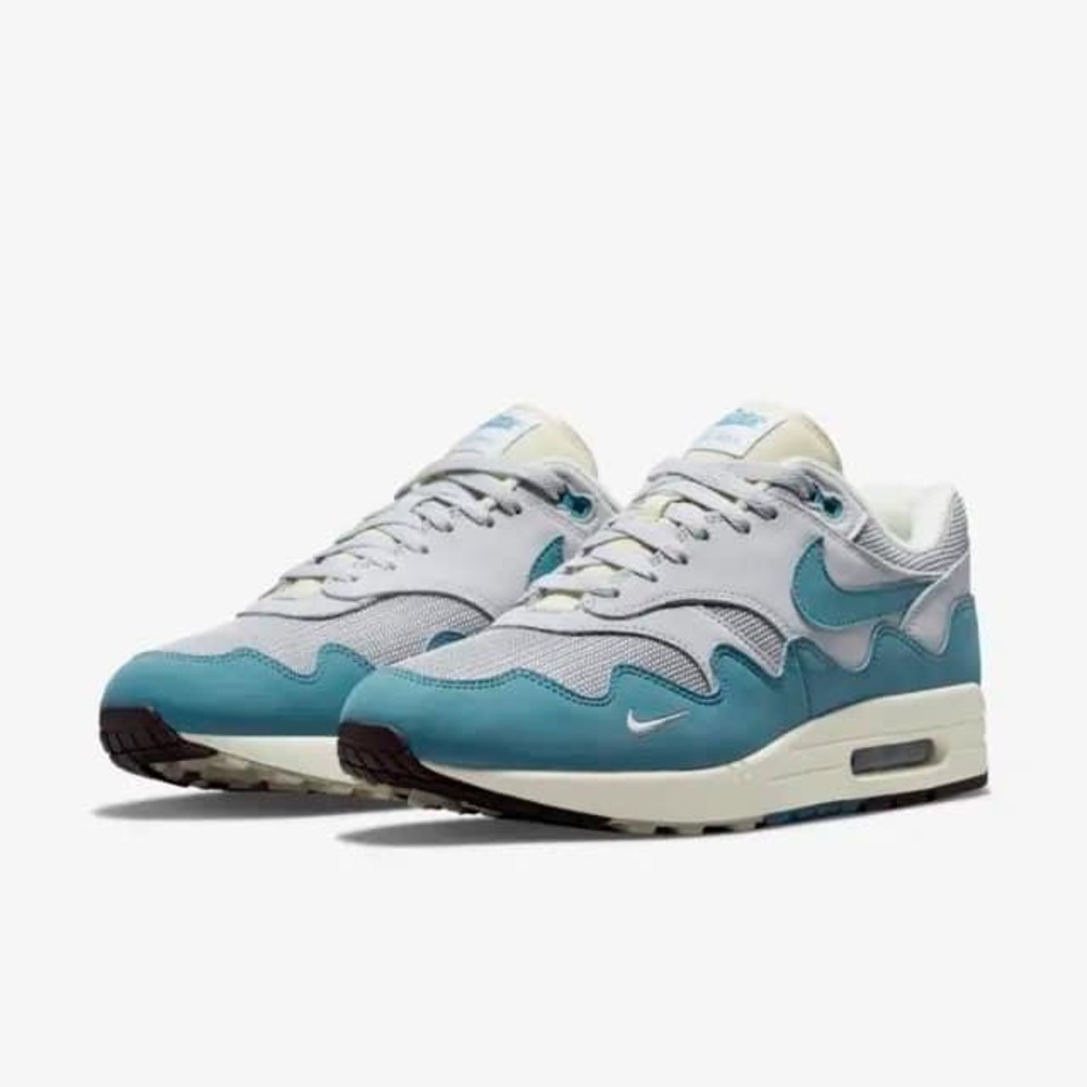 Nike Patta x Air Max 1 'Noise Aqua' Sneaker | Blue | Men's Size 4 / Women’s 5.5
